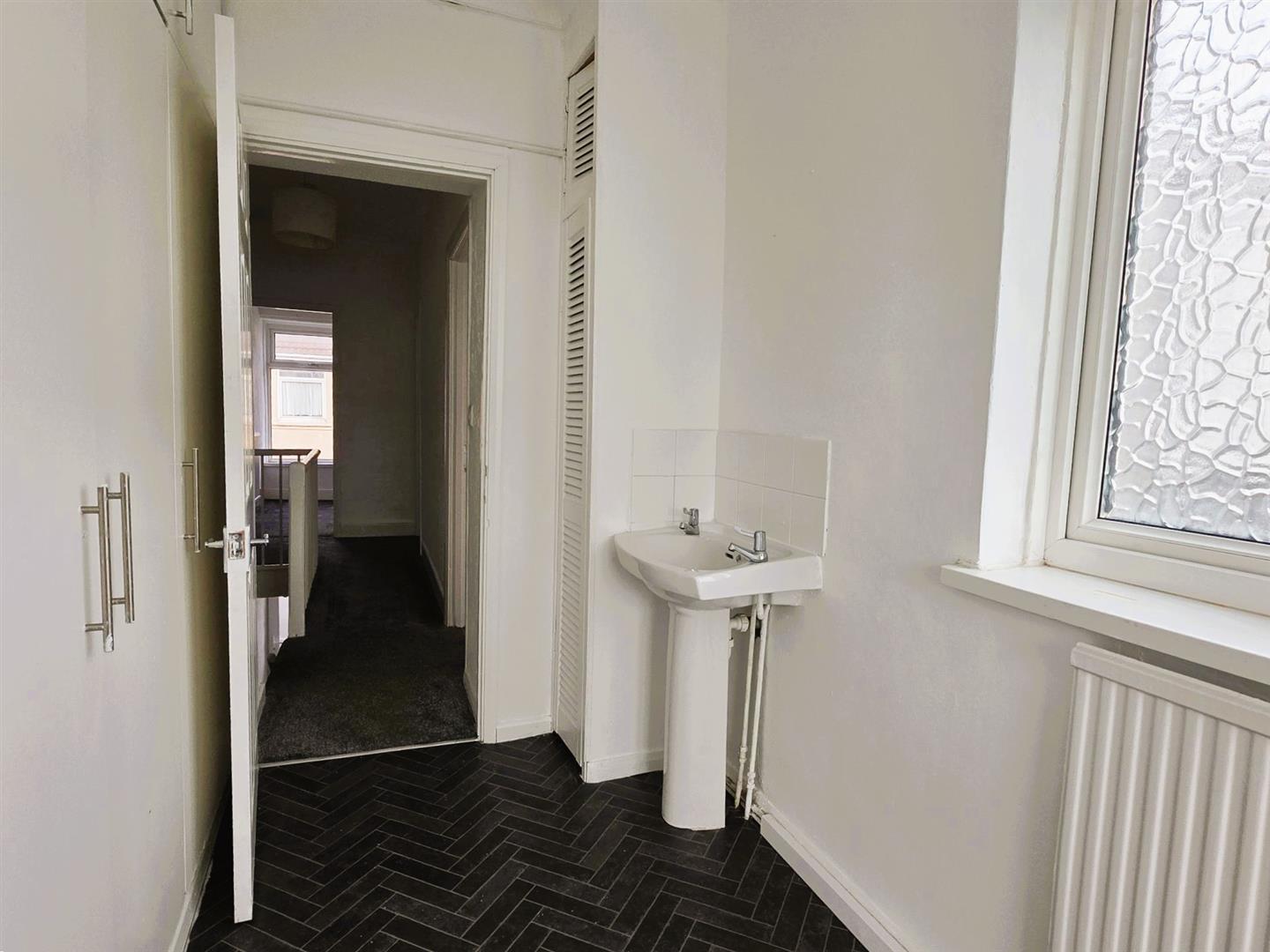 Dillwyn Street, Llanelli, SA15 1BU